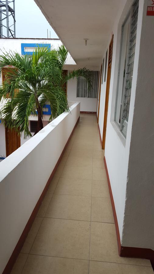 Hotel Carruiz Puerto Escondido  Buitenkant foto